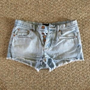 Wilfred mid-rise jean shorts